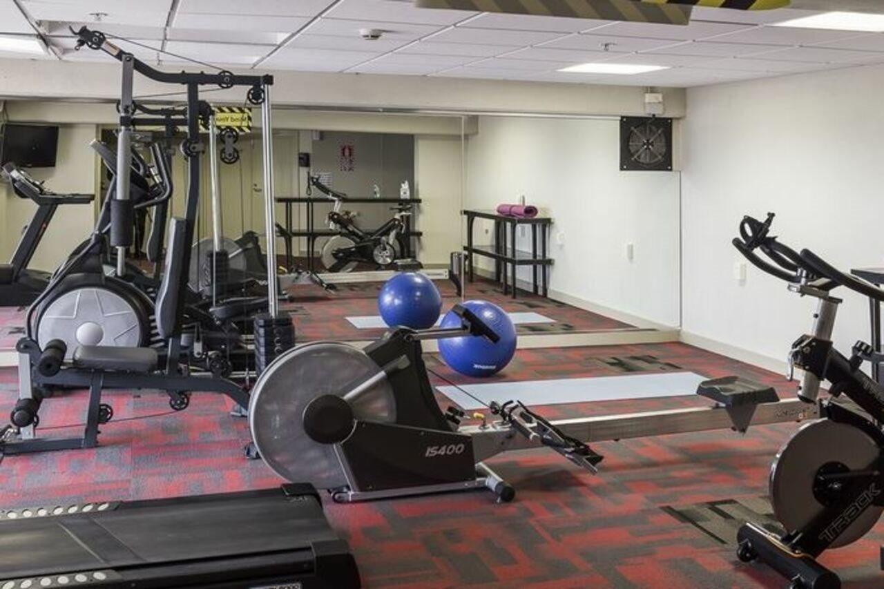 오클랜드 Vr 타카푸나 아파트 호텔 외부 사진 The gym at the National Training Centre