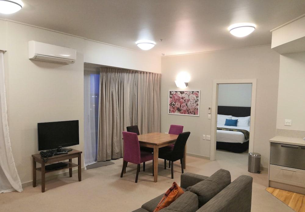 오클랜드 Vr 타카푸나 아파트 호텔 외부 사진 A typical apartment at the University of Canterbury